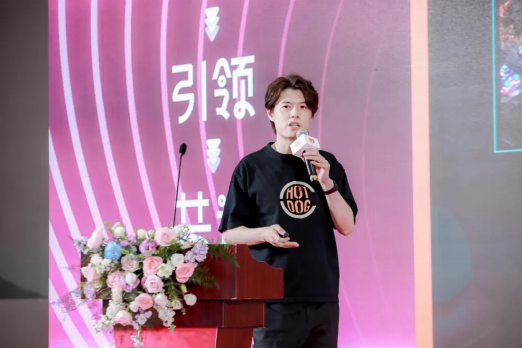 借助XR技术HOTDOG数字藏品不断探索元宇宙的无限潜能(图1)