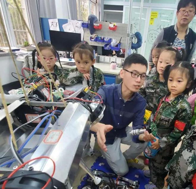 全球最快机器狗来自杭州！背后有什么野心(图3)