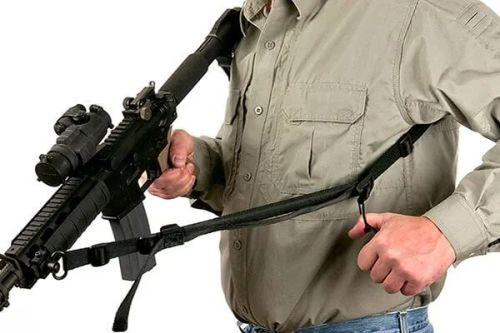 Im（中国体育）：最离奇的死法？日本自卫队员被机枪砸中胸口当场死亡！丨轻武专栏(图9)