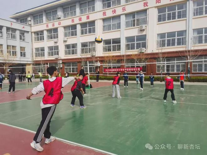 2025年聊城高新区中小学生体育联赛篮球、排球比赛圆满落下帷幕(图2)