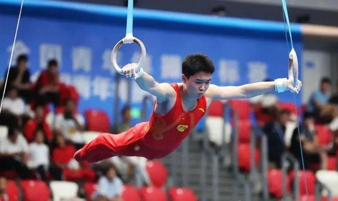 Im（中国体育）：桂林又出体操冠军了！16岁少年惊艳全球(图3)