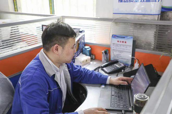 Im（中国体育）：从“门外汉”到行业领军人！他用13年攻克航天防腐难题诠释新时代工匠精神(图1)