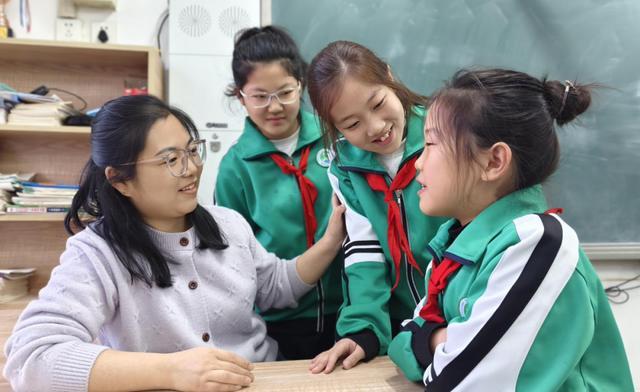 沧州早报│“我有时很晚才下班刚要入睡就听到了……”(图8)