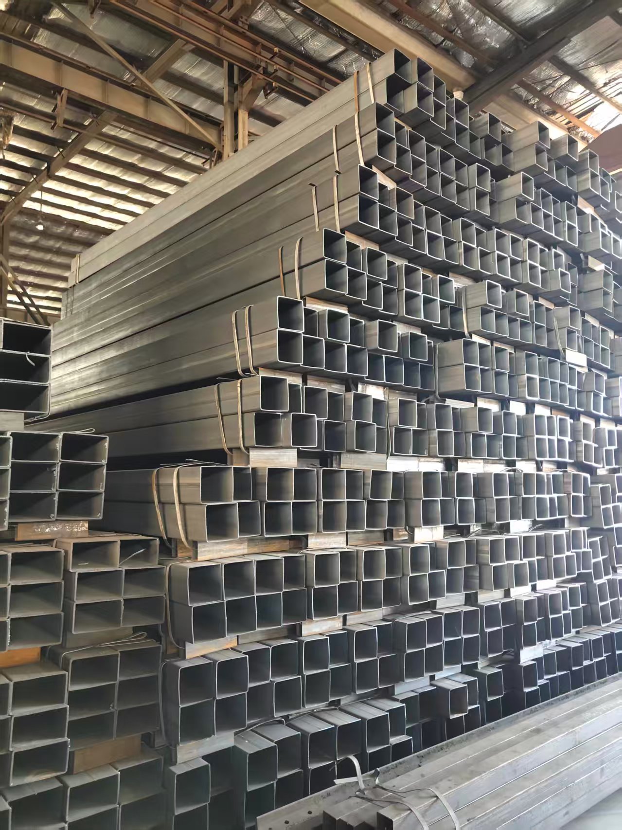 天津光伏支架实力厂家优选：国创钢管以全产业链硬核实力引领2026年行业新开局(图2)