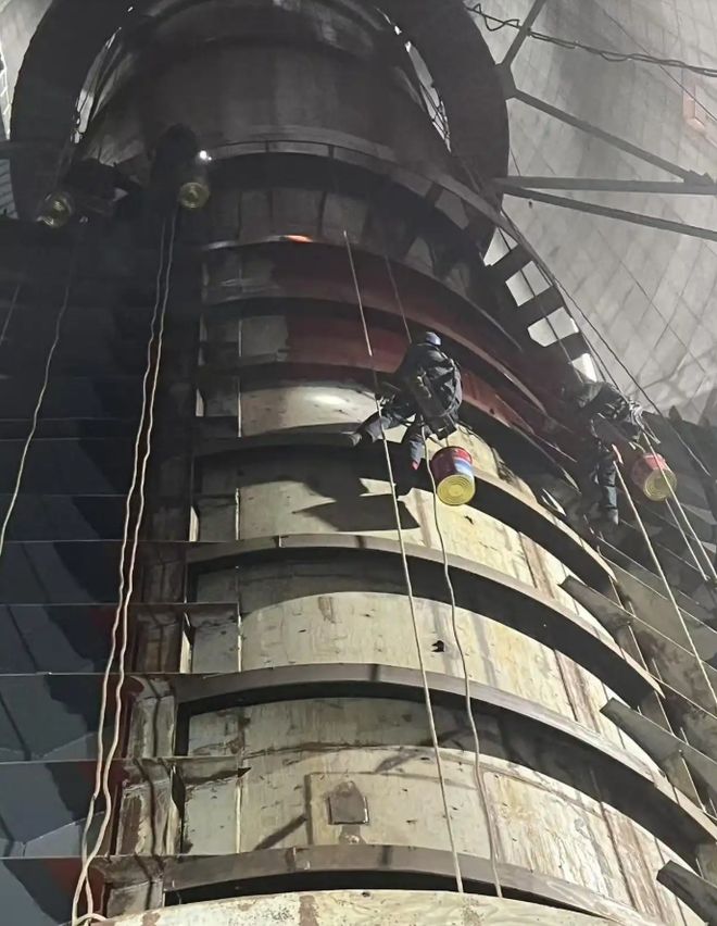 烟囱钢内防腐防腐修复耐腐性强(图1)