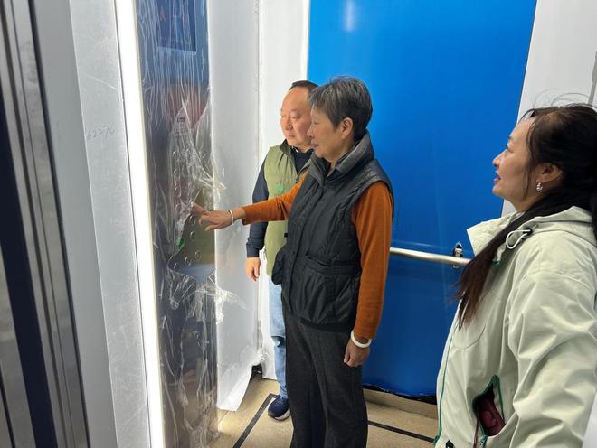 Im（中国体育）：南通开发区：老旧电梯更新让幸福在家门口“升级”(图1)
